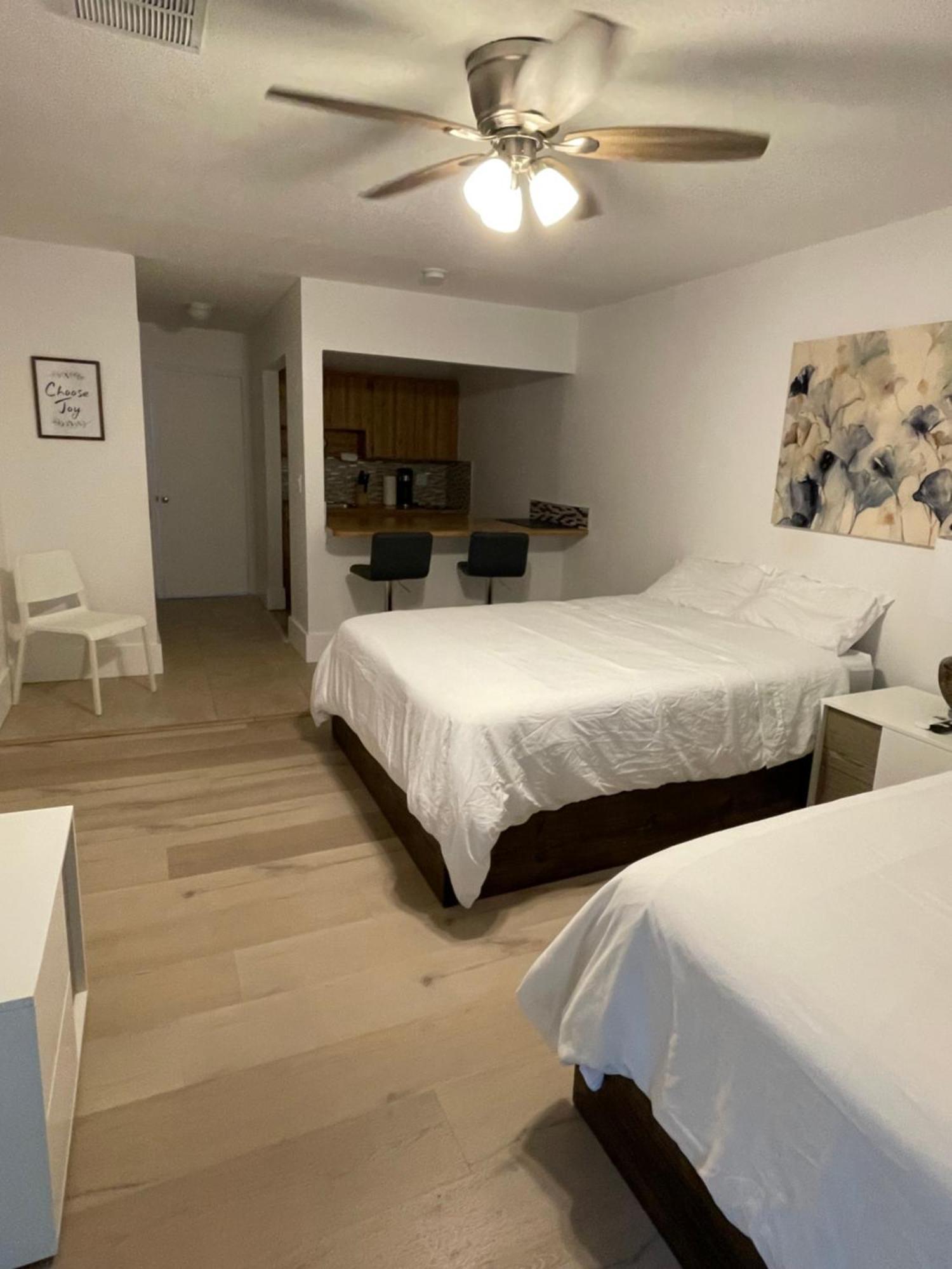 Cozy Downtown Apartments On Water Форт Лодърдейл Екстериор снимка