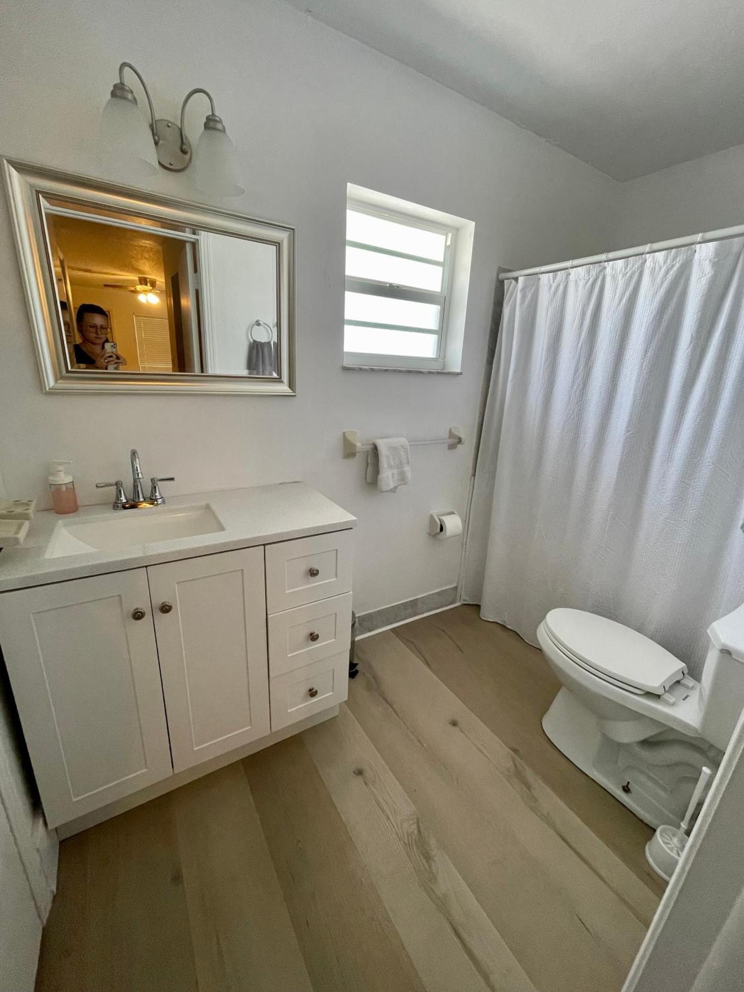 Cozy Downtown Apartments On Water Форт Лодърдейл Екстериор снимка