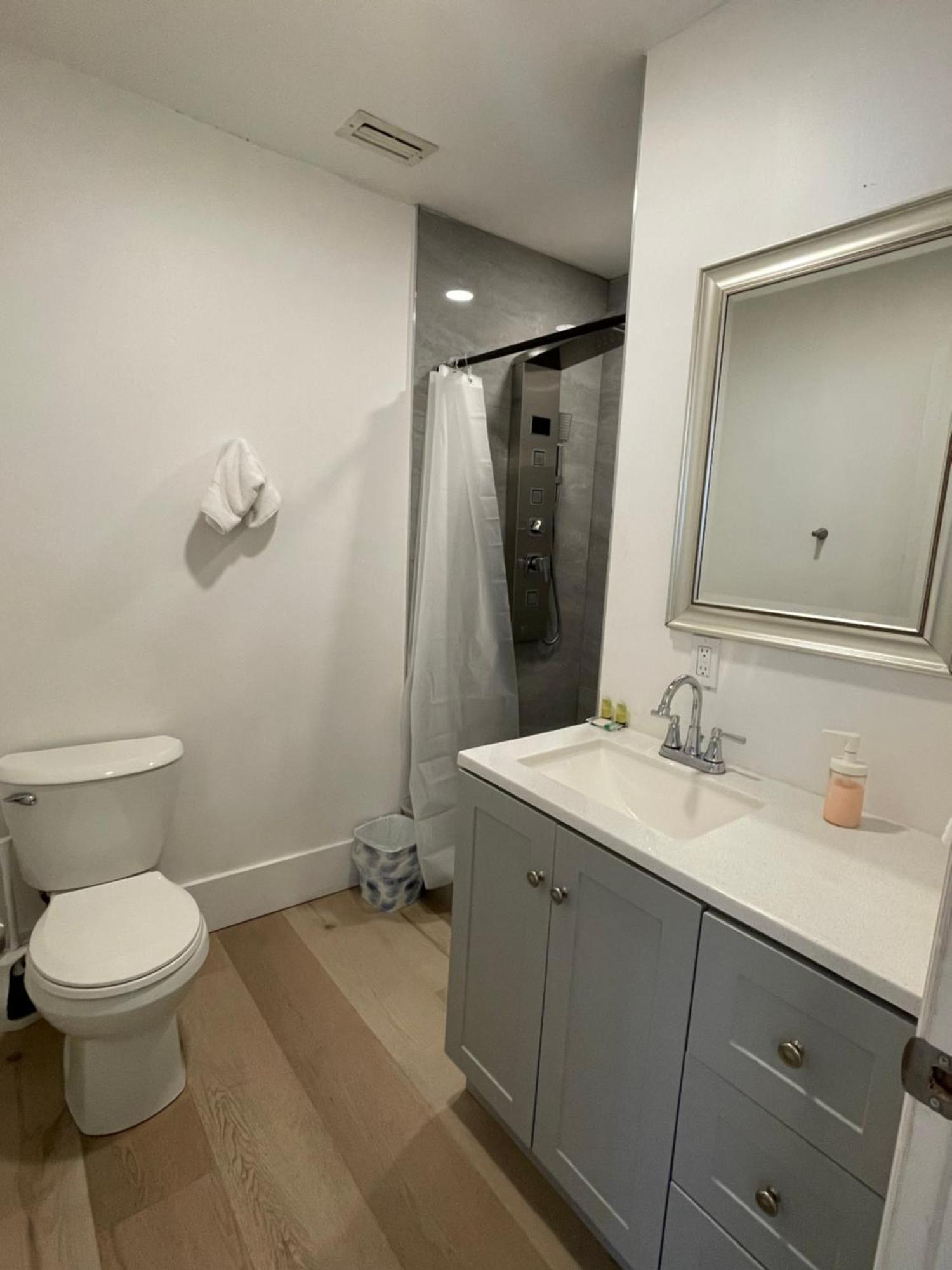 Cozy Downtown Apartments On Water Форт Лодърдейл Екстериор снимка